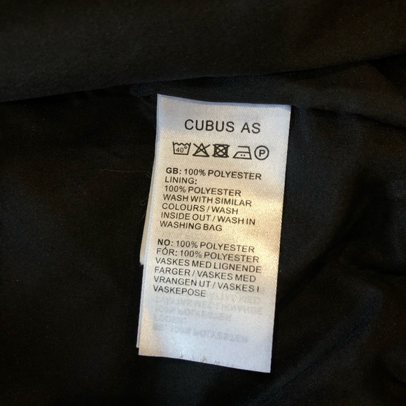 Black Long Sleeve Bomber Jacket - Picture 3 of 4